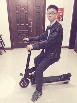 電動(dòng)滑板車出行為哪般？