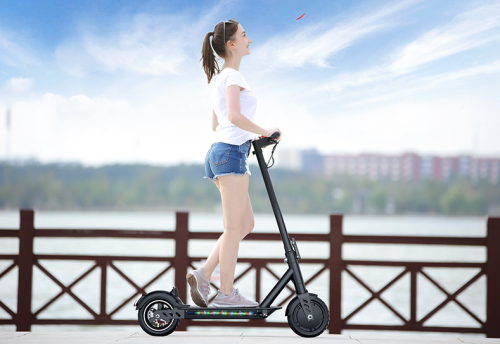 電動滑板車與平衡車有什么區(qū)別